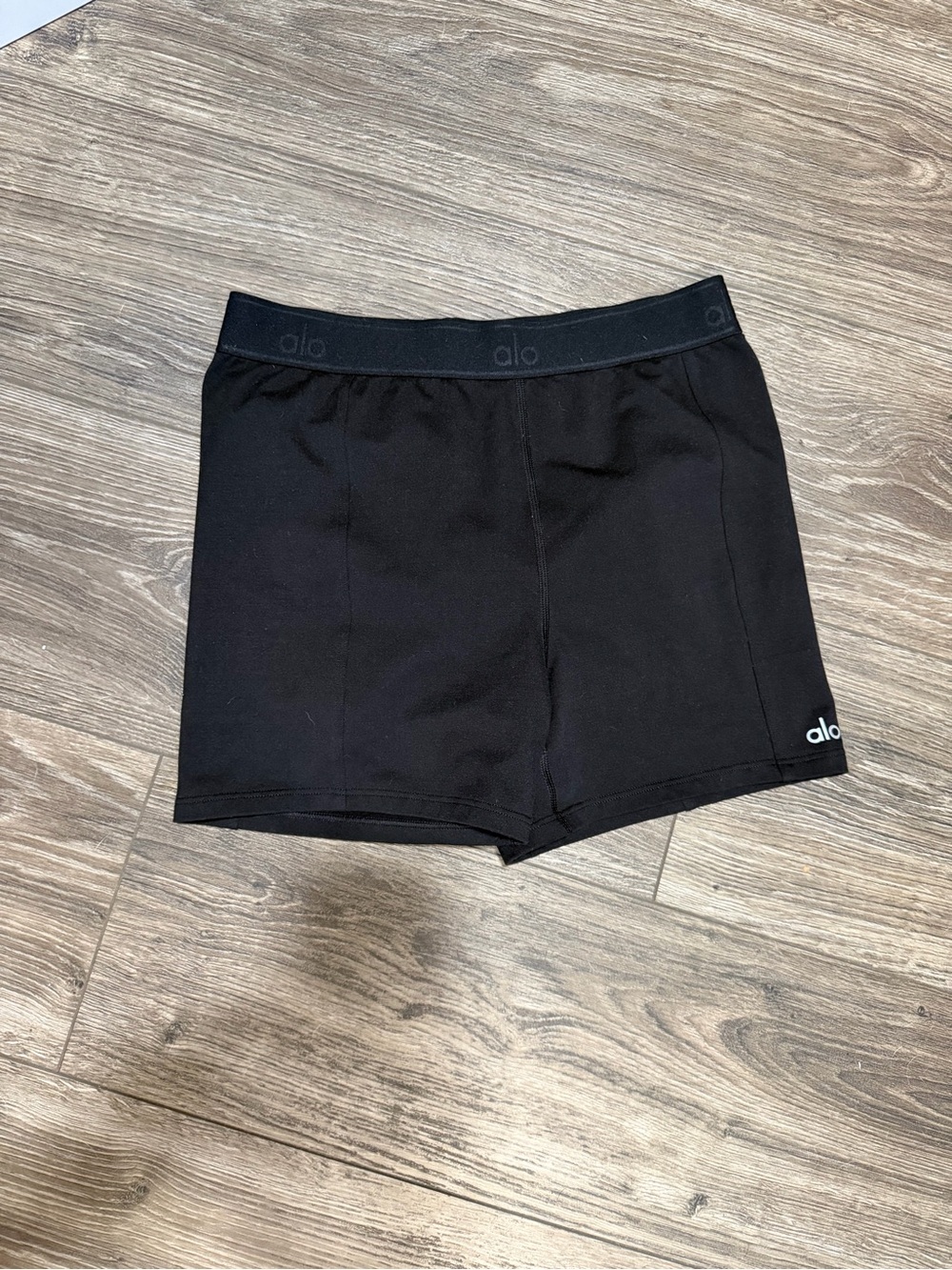 ALO Yoga Women’s Black Athletic Shorts